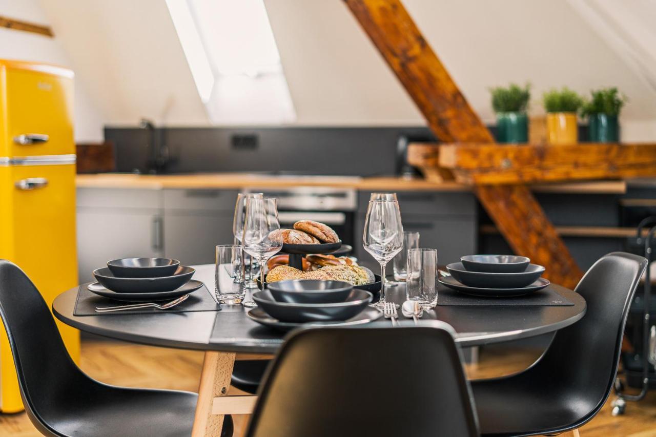 Maisonette-Wohnung Mit Freigelegtem Fachwerk メッケンベウーレン エクステリア 写真
